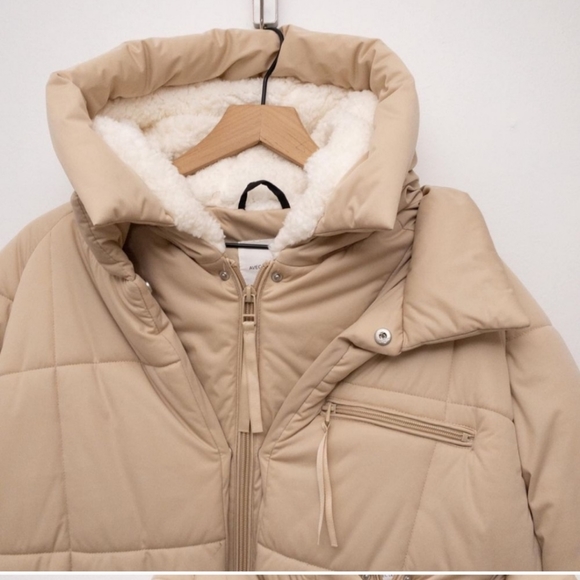 AVEC LIS FILLES .. anthropologie - Picture 3 of 3